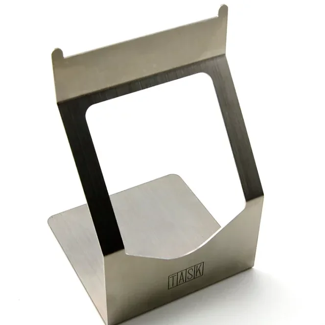 280a53_48351e5ca354499c8e17fd89cfa2107d~mv2 Plier Stand - Image 1